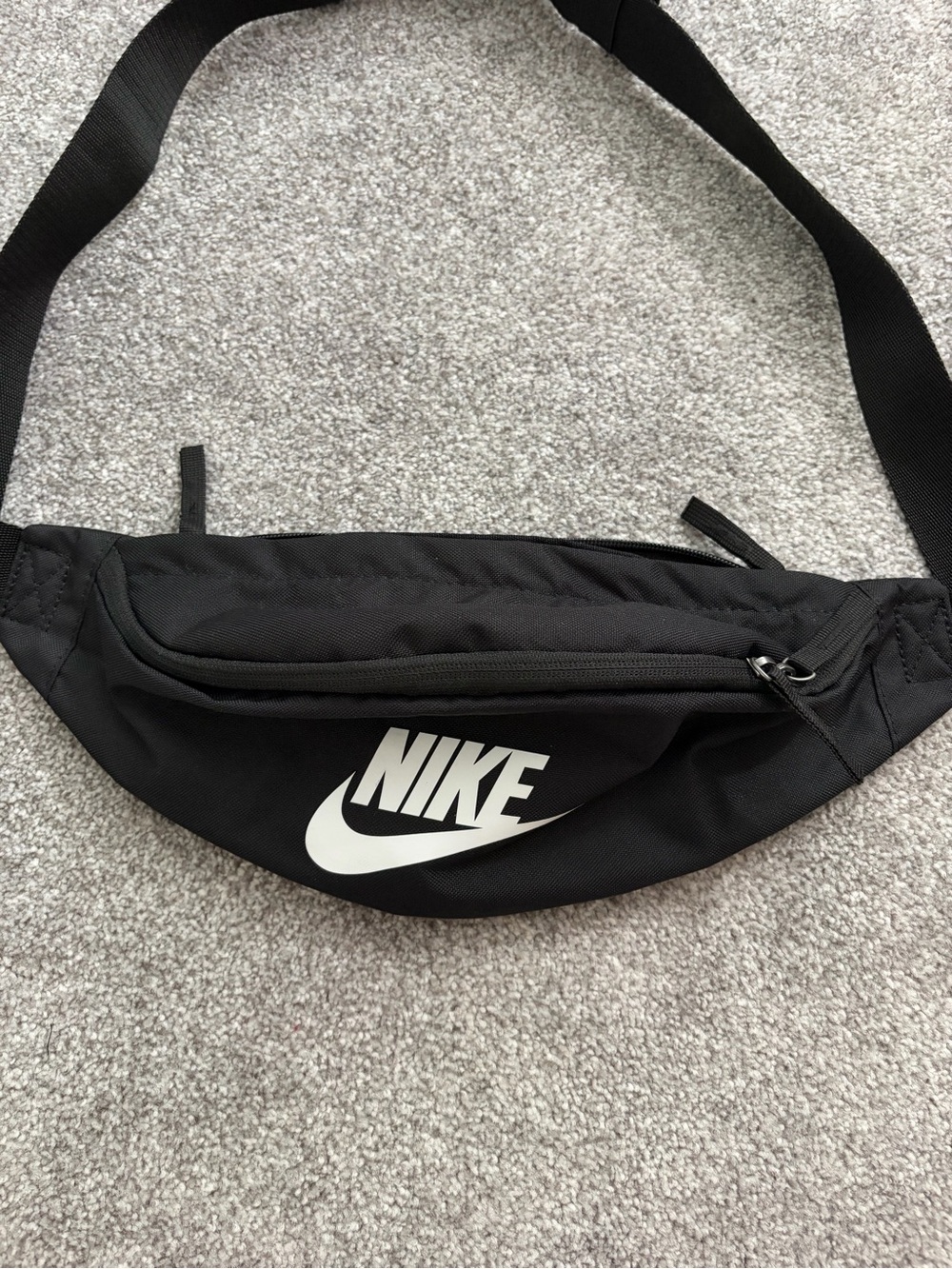 Nike Black and White Waist Pack — Men's Belt Sling